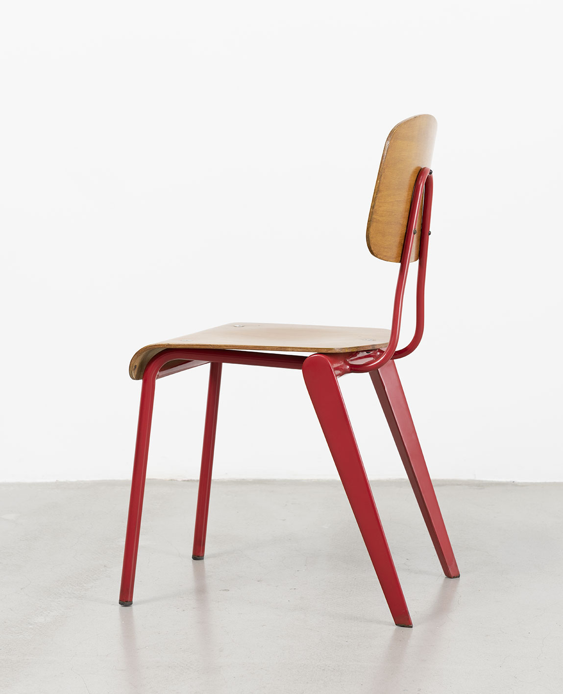 Chaise Scolaire n° 806, 1951.