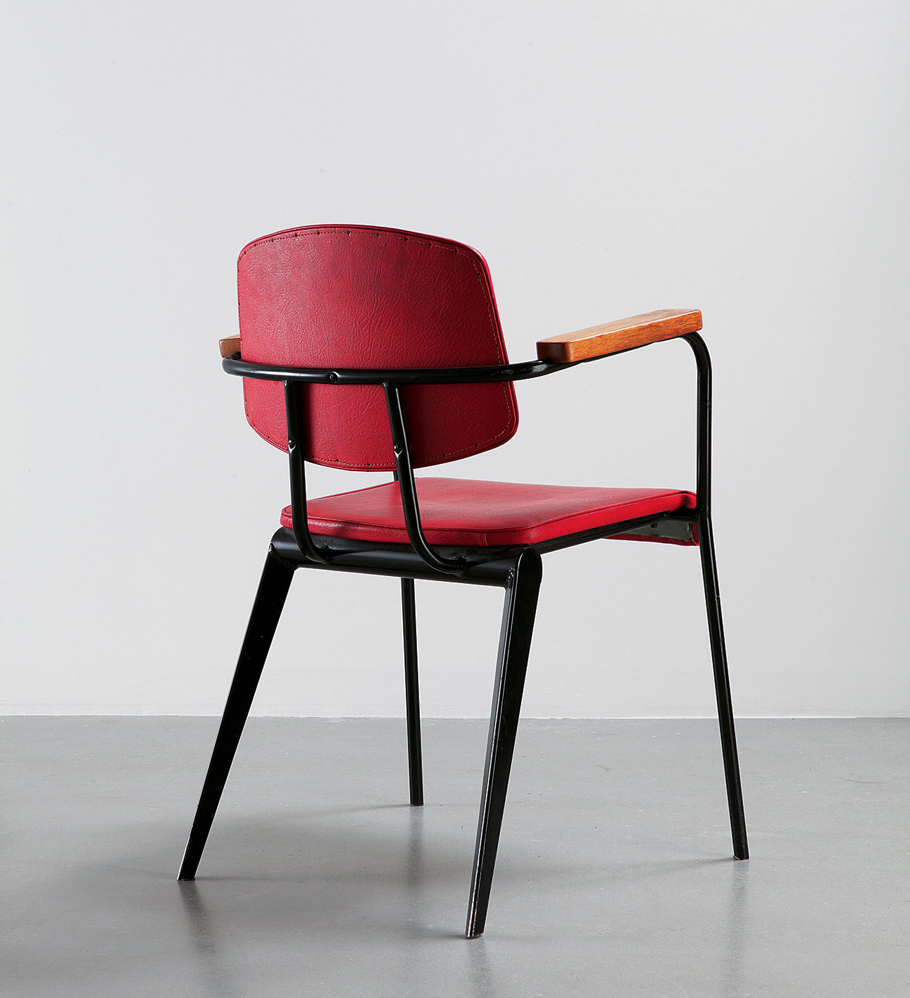 Conférence no 355 chair, 1954.