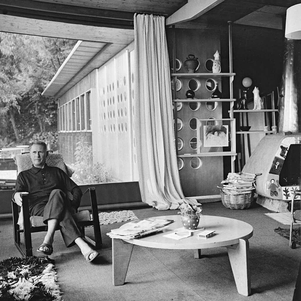 Jean Prouvé dans sa maison, Nancy, c. 1963.