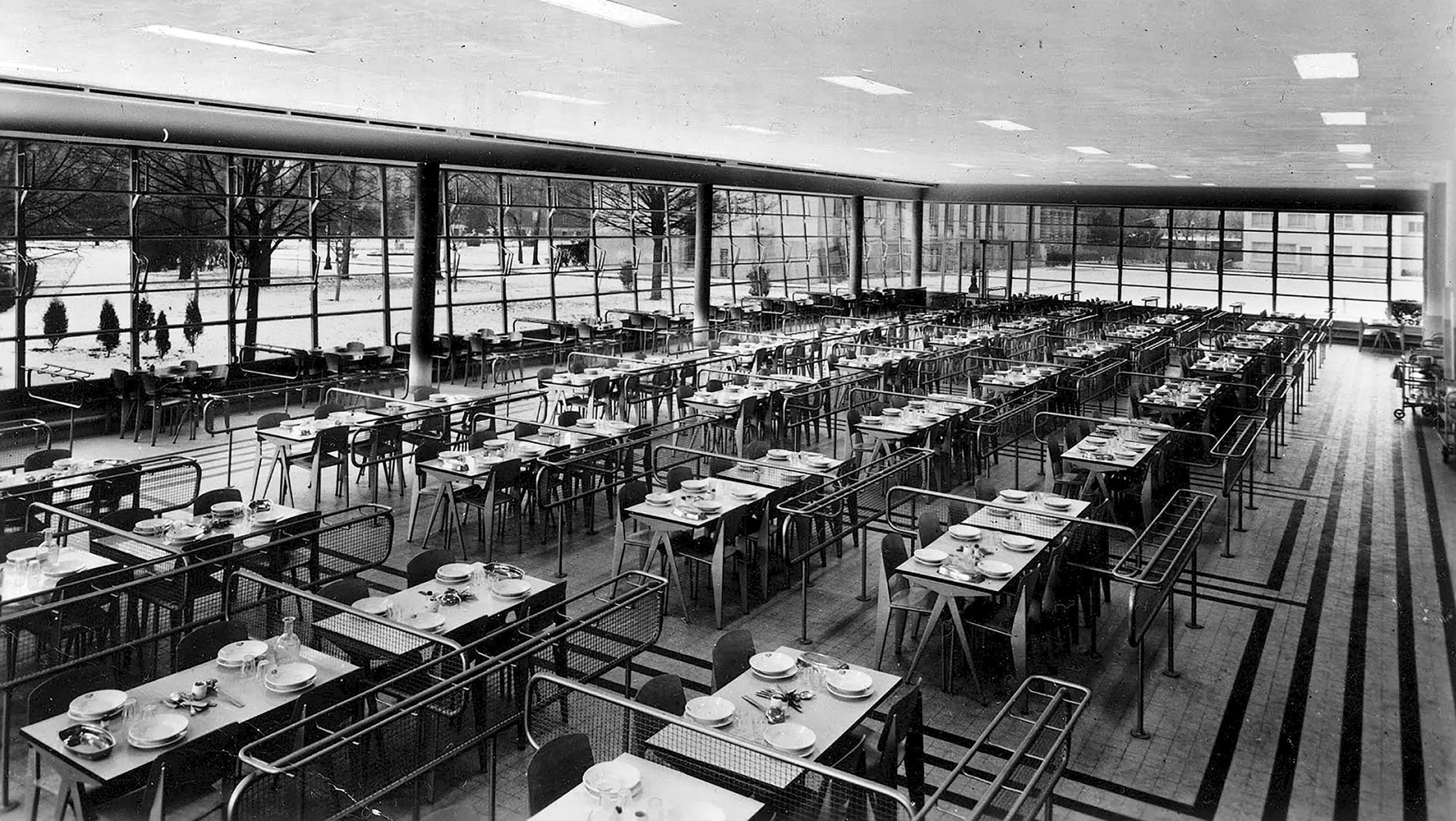 Cité Internationale Universitaire, Paris (architects A. Laprade, J. Vernon, B. Philippe, 1951). Restaurant in the west quad furnished with Cafétéria no. 512 tables and with Métropole no. 305 chairs, ca. 1953.