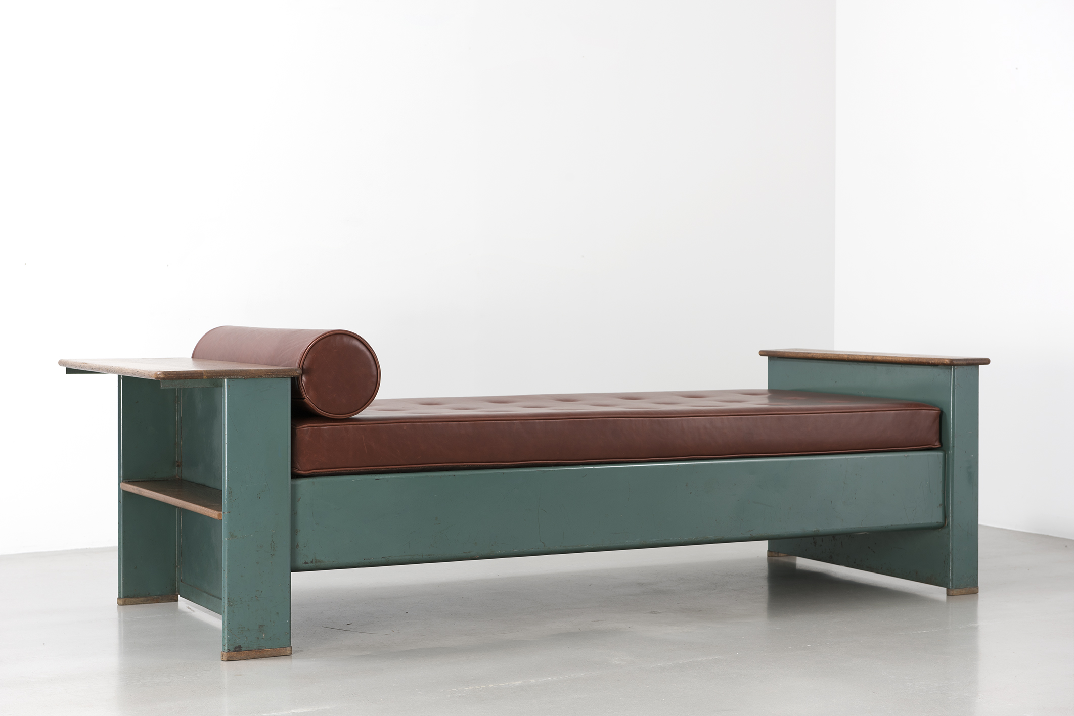 Bed no. 102, with bedhead forming a desk, 1936. Provenance: Boarding accommodations, Lycée Fabert, Metz.