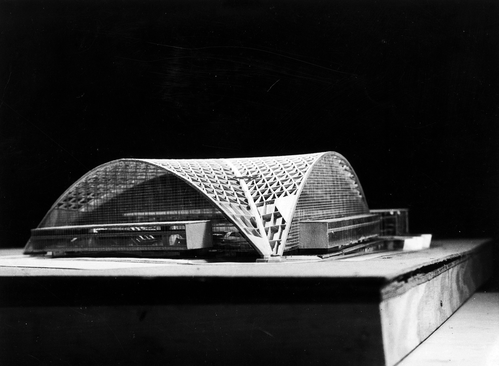 C.N.I.T., Paris-La Défense, 1956-1958, model.