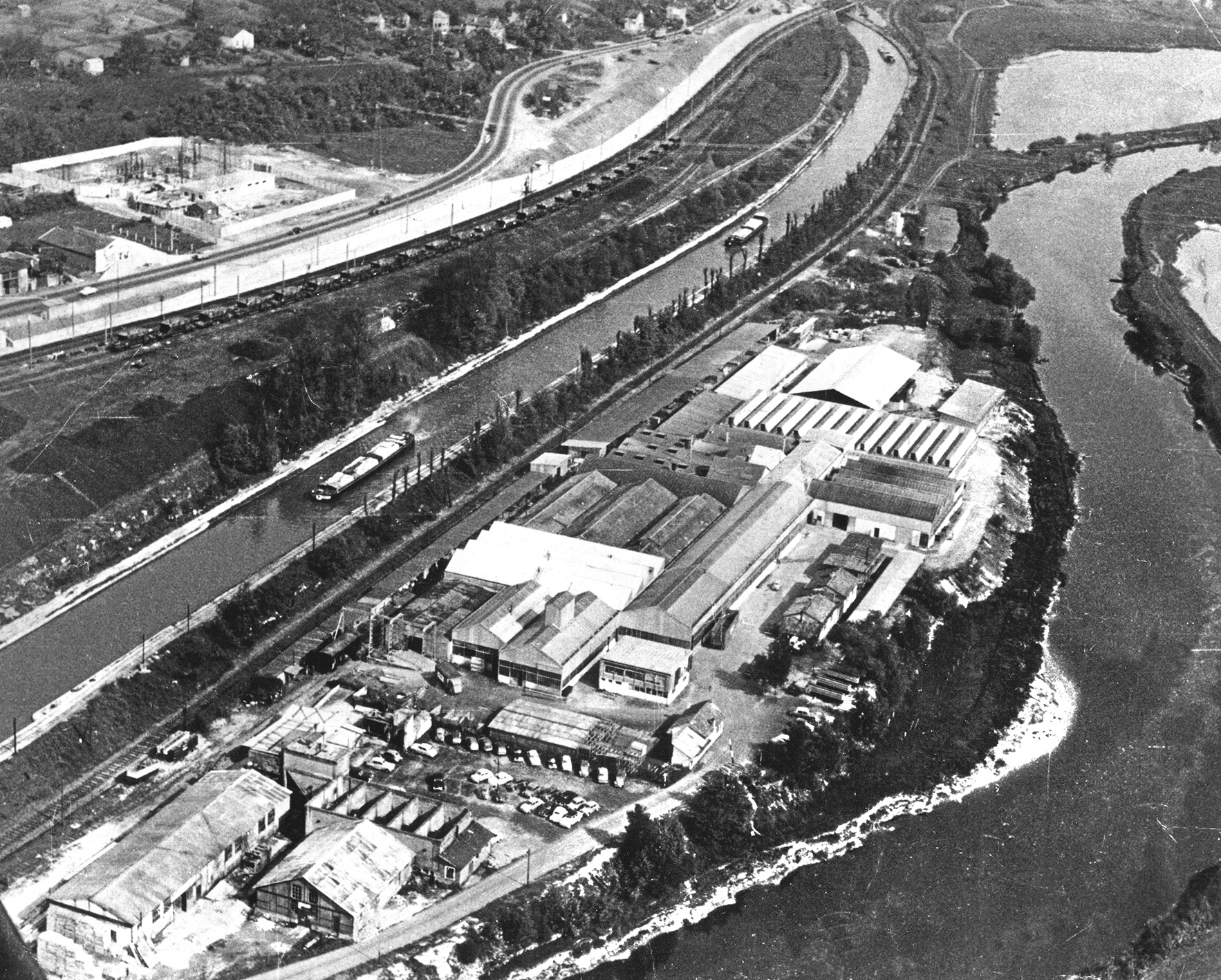 Ateliers Jean Prouvé, Maxéville. Aerial view, after 1957.