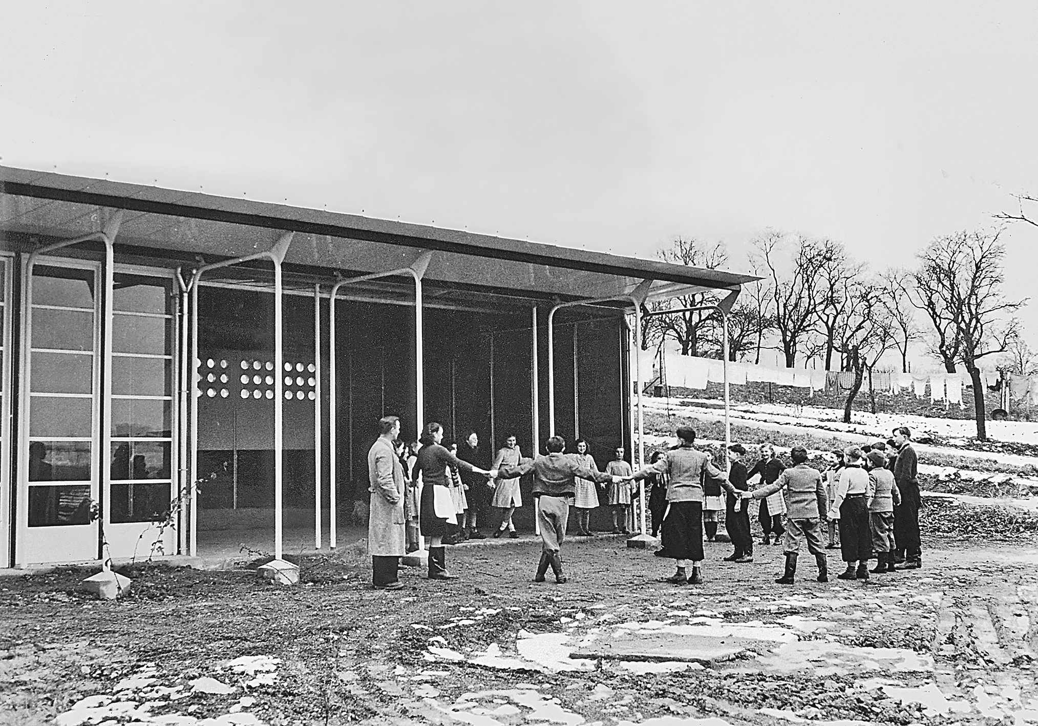Prototype demountable school, 8m x 24m. Vantoux school complex, 1950.