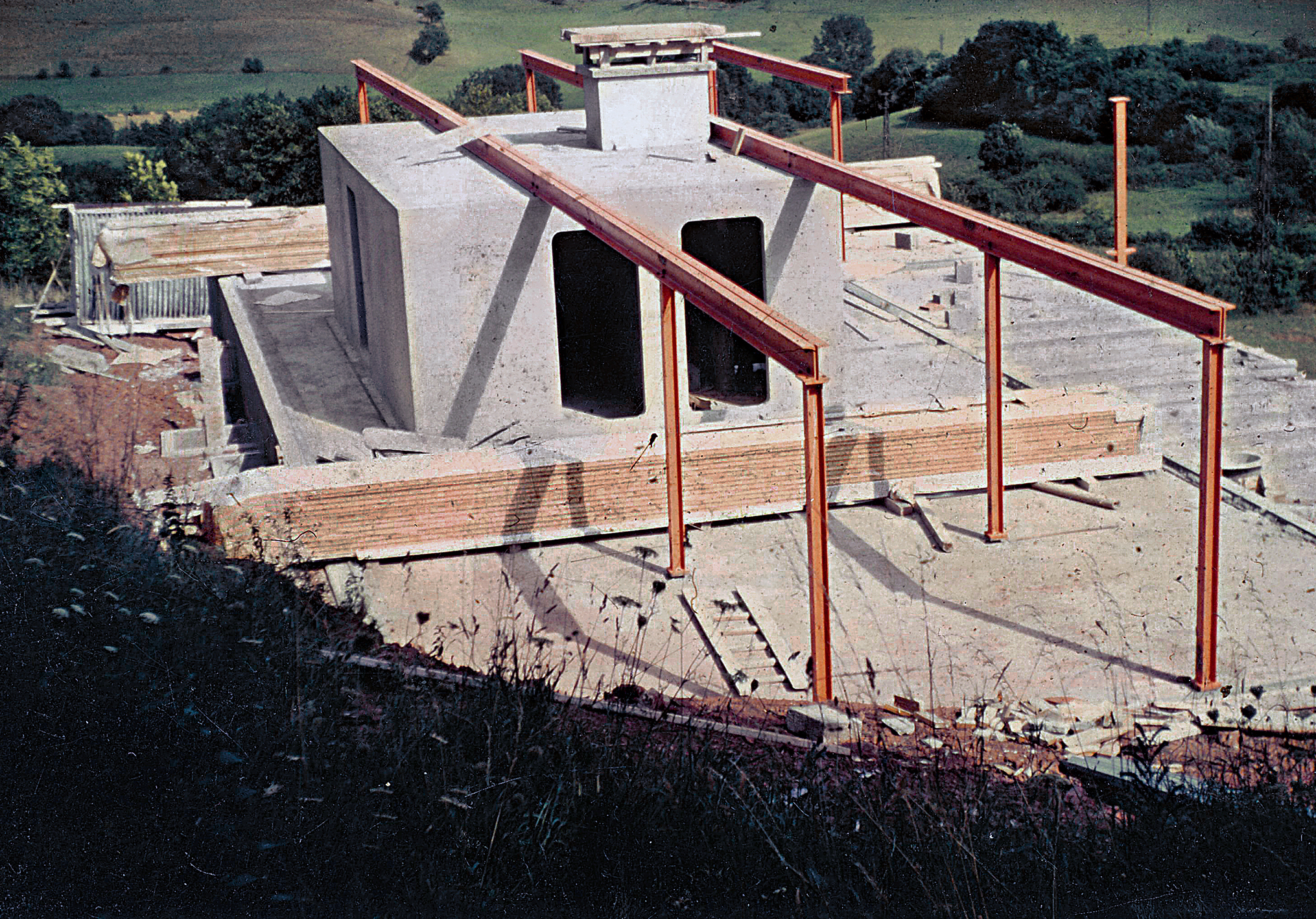 Maison Gauthier, Saint-Dié, 1962 (H. Baumann, E. Remondino, arch.). Vue du chantier.