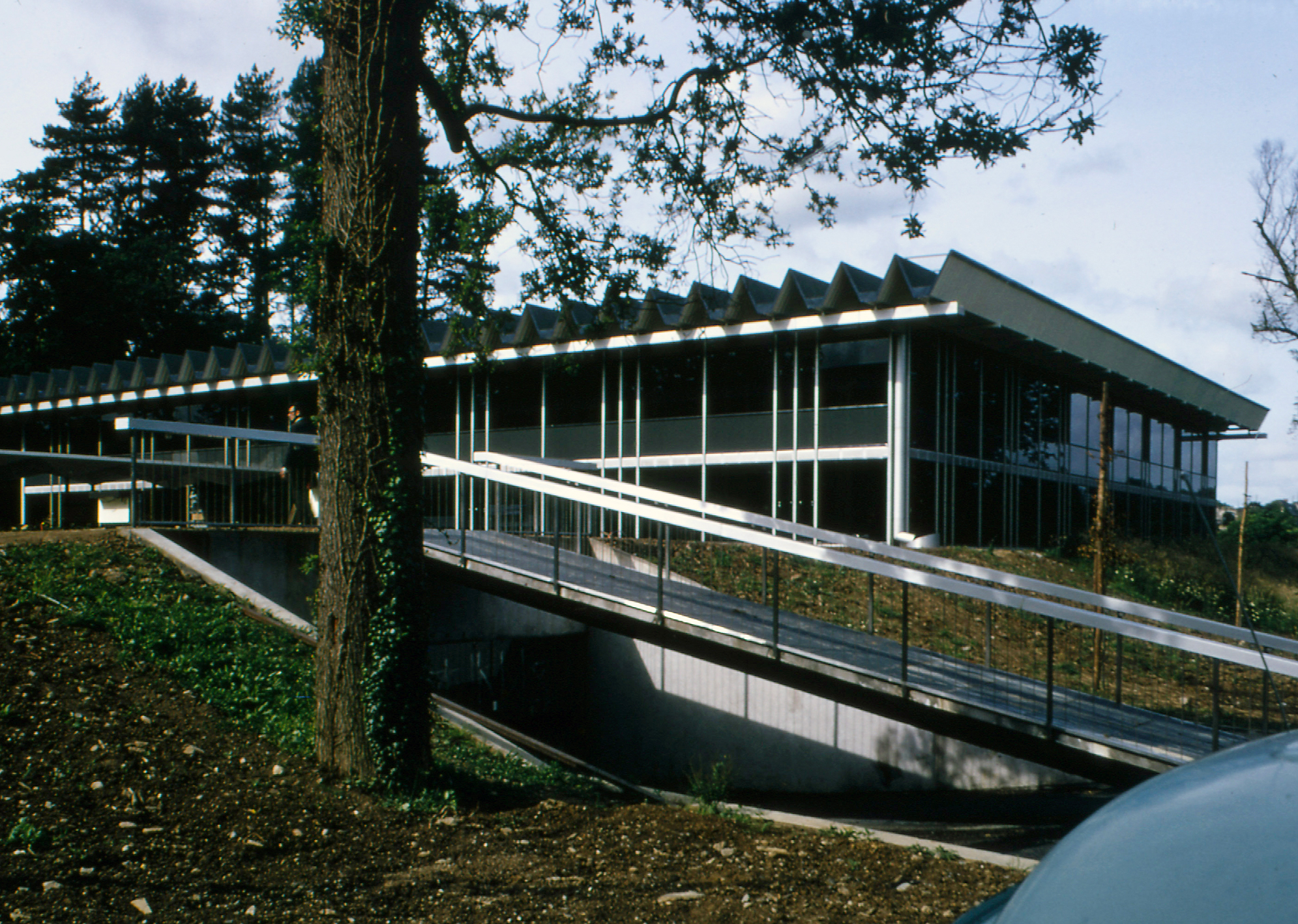 Façades, centre océanographique, Nantes, 1968 (O. Vaudou et R. Luthi, arch.).