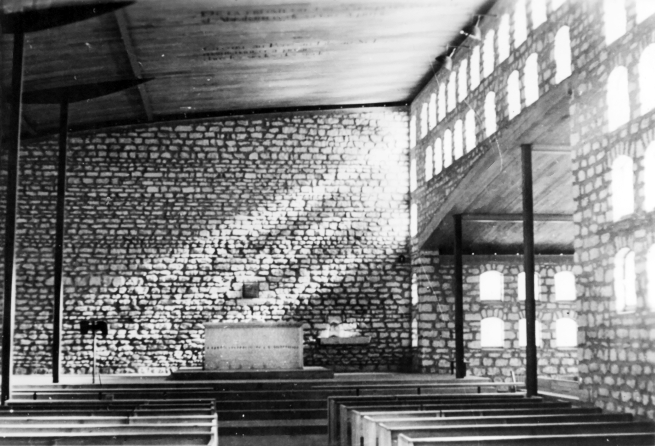 Church of Notre-Dame-de-Grâce, Morsang-sur-Orge, 1954 (R. Faraud, architect).